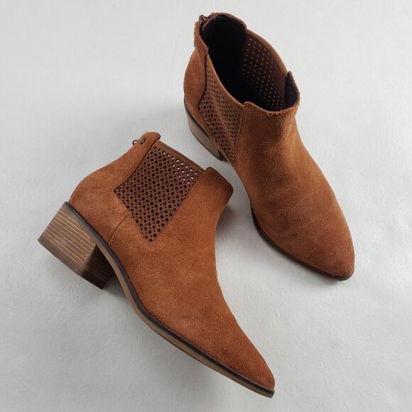 Cole Haan Val Ankle Boot Womens 8 Brown Suede Perforated Back Zip Grand Bootie - Picture 3 of 12